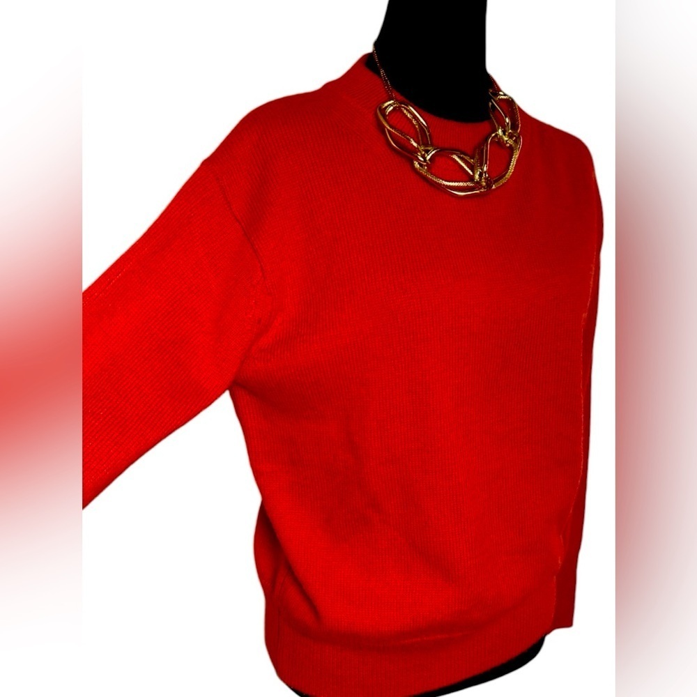 brand: H&M, knitted sweater, orange color, size: S